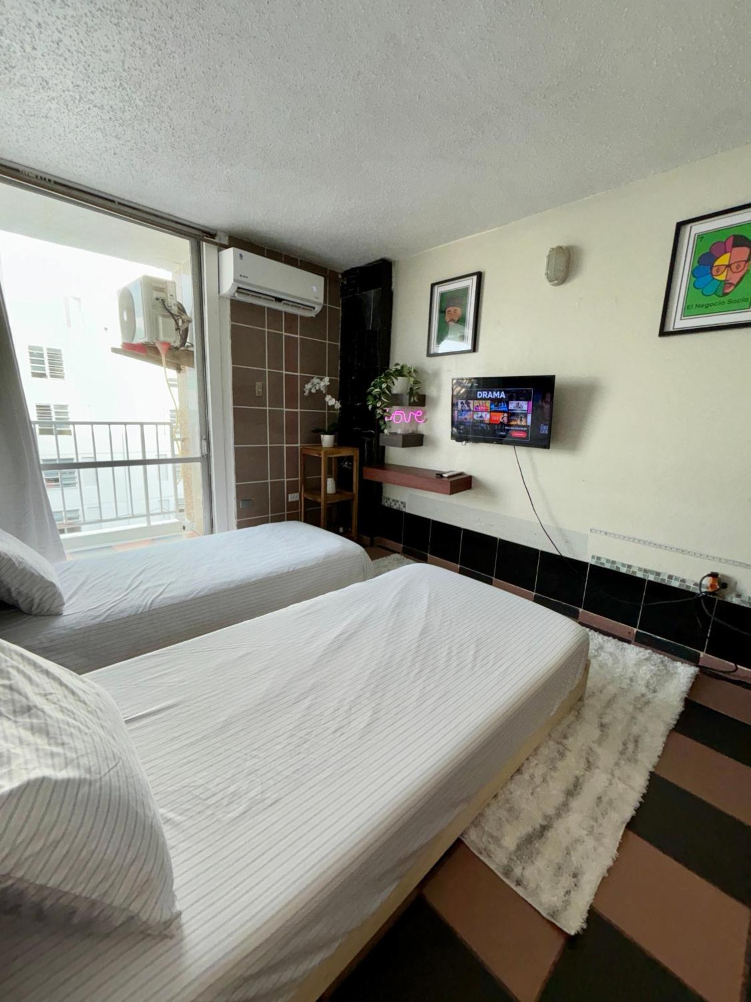 Isla Verde Modern Apartment With Pool 산후안 외부 사진