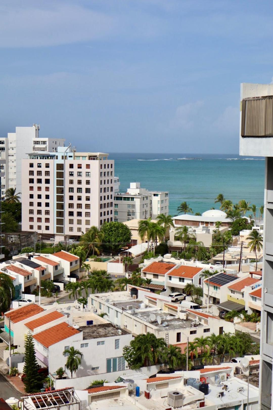 Isla Verde Modern Apartment With Pool 산후안 외부 사진