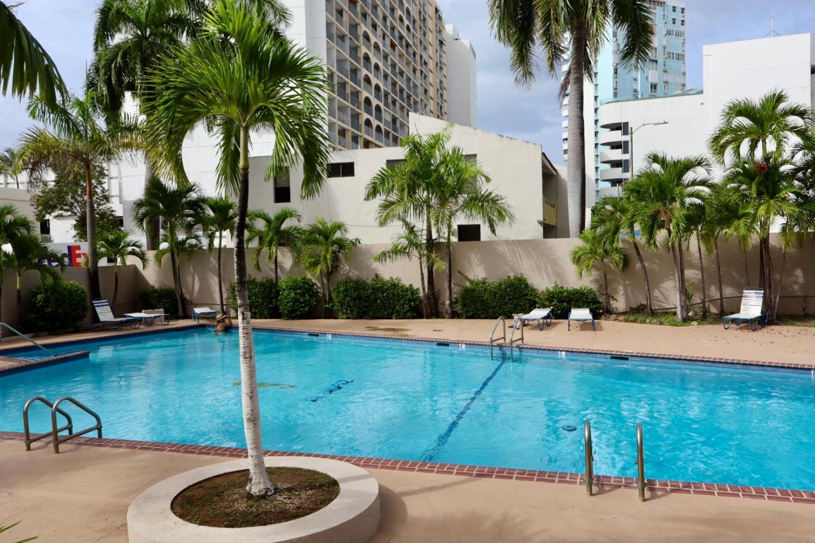 Isla Verde Modern Apartment With Pool 산후안 외부 사진
