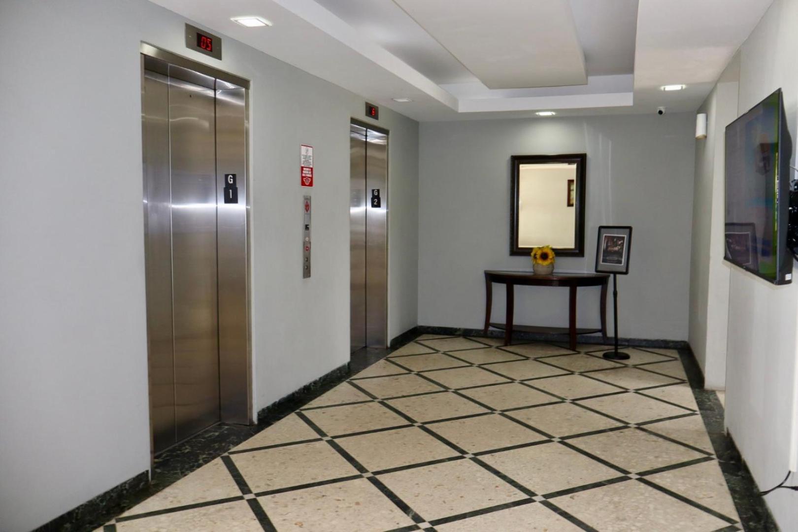 Isla Verde Modern Apartment With Pool 산후안 외부 사진